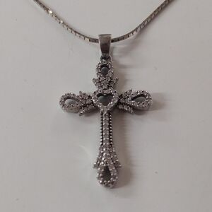 Elegant Sterling Silver Cross Pendant Necklace